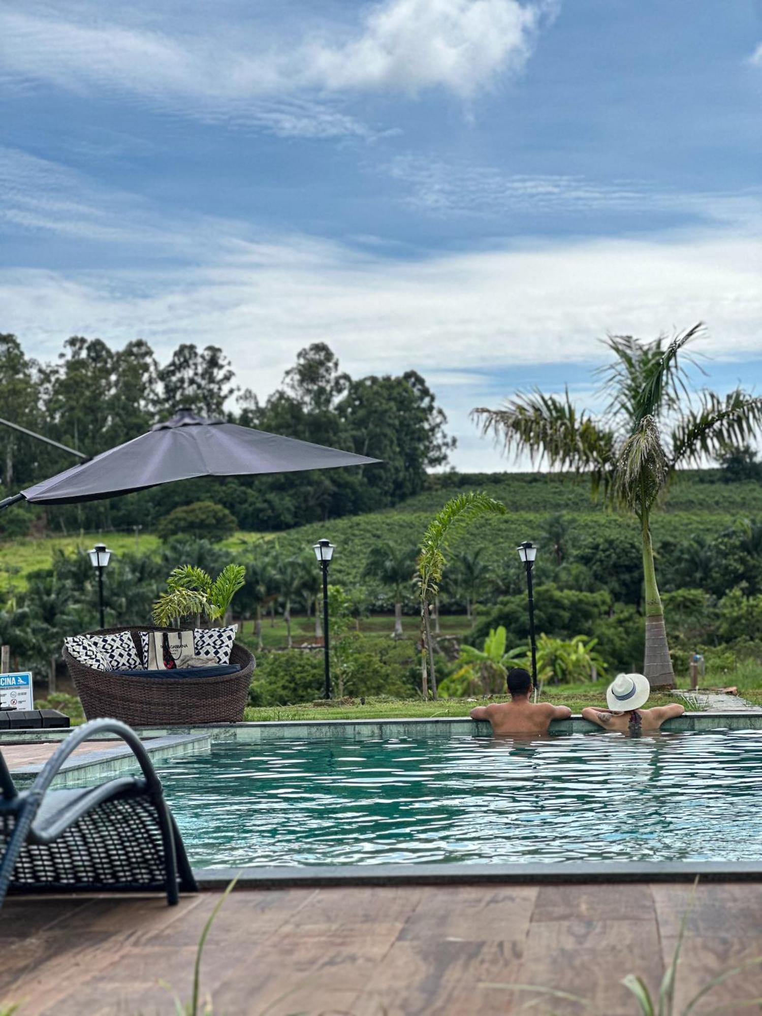 Chale Amora - Premium Carlopolis ภายนอก รูปภาพ